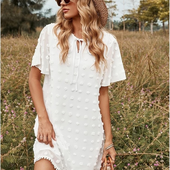 White Textured Dress Flutter sleeves - Picture 1 of 8